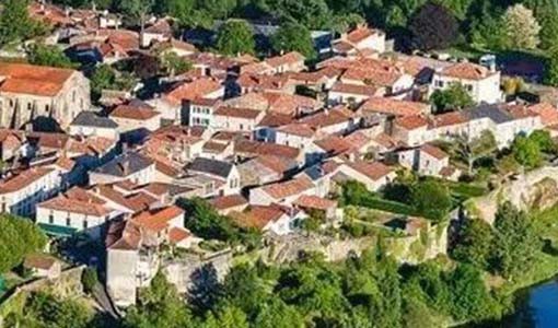 可克达拉回乡建别墅为什么一定要选专业乡墅公司